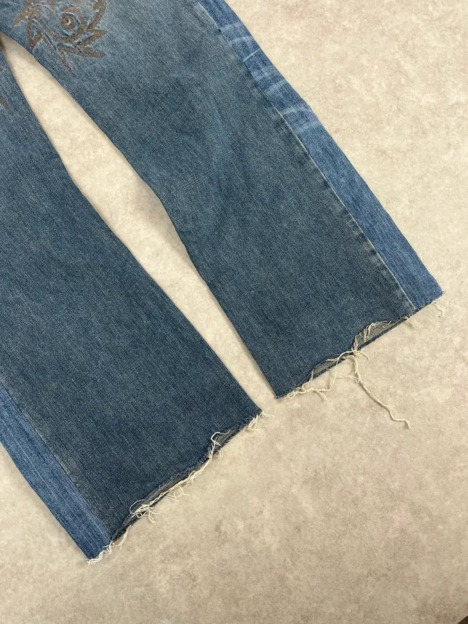 AW2001 Roberto Cavalli Royal Wings Embroidered Blue Denim Jeans iTsKYDG 9