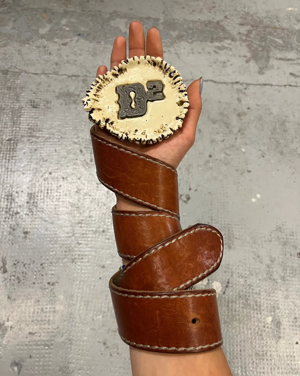 AW2002 Dsquared2 Brown Leather Wood Buckle Belt FytgBjp 0