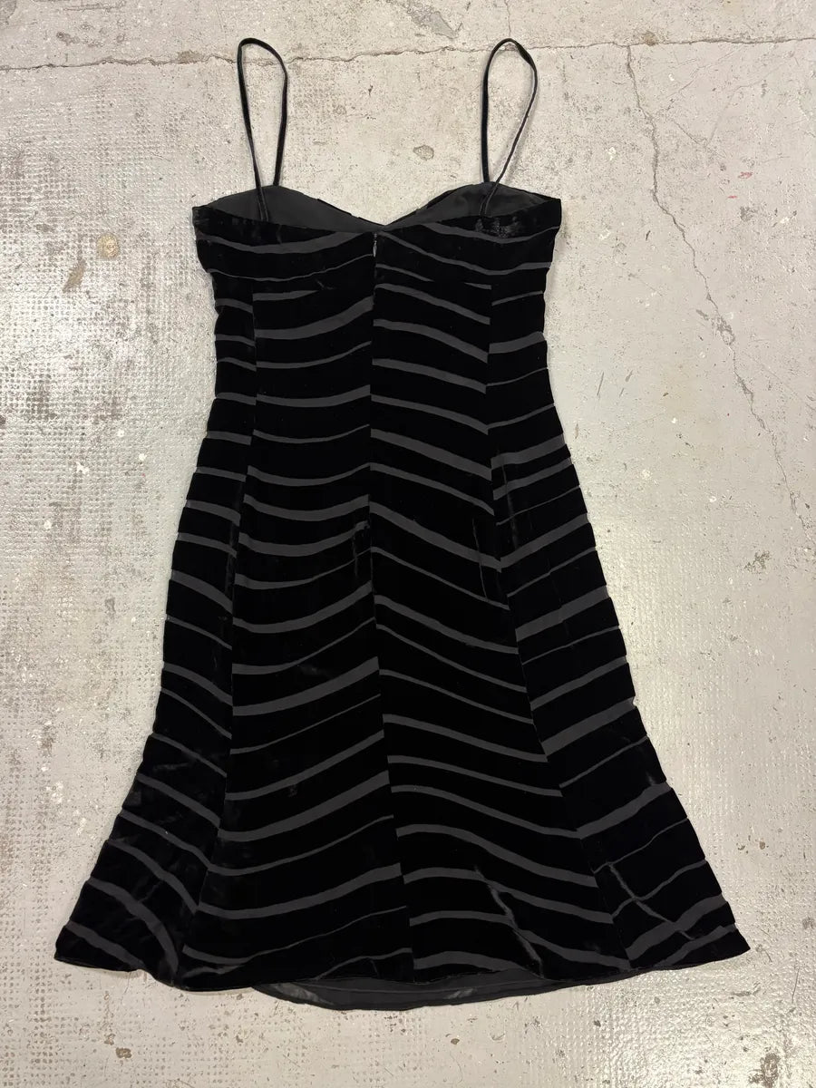 AW2002 Emporio Armani Black Velvet Dress mREPmsu 2