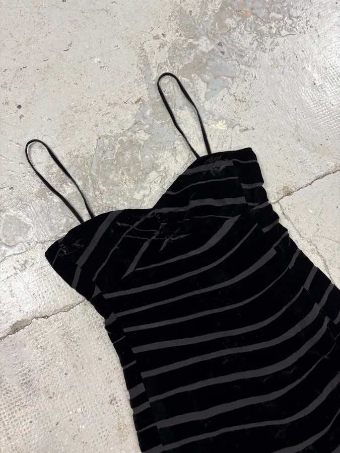 AW2002 Emporio Armani Black Velvet Dress mREPmsu 1