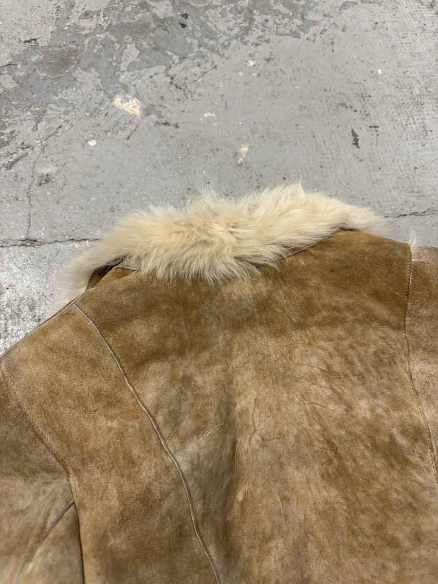 AW2002 Gucci Eroded Shearling Leather Jacket by Tom Ford ITnJnUY 3