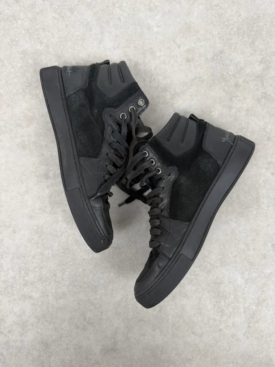 AW2002 Yves Saint Laurent Black Suede Leather High Sneakers eiFUosx 2
