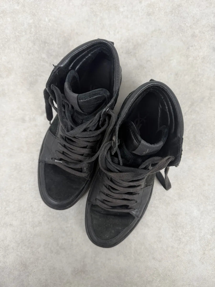 AW2002 Yves Saint Laurent Black Suede Leather High Sneakers eiFUosx 6