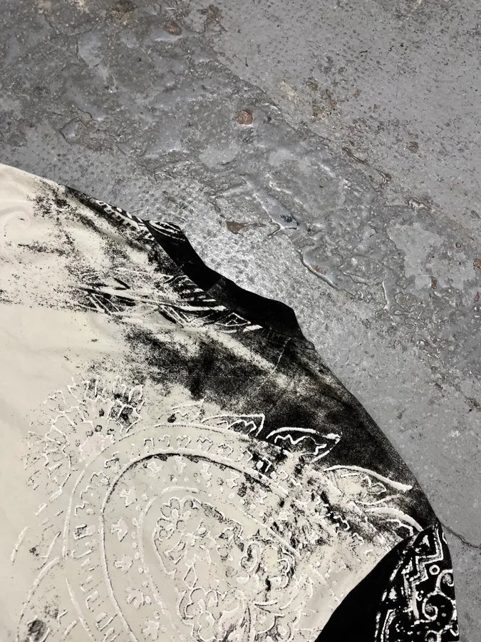 AW2003 Cavalli Black & White Pesley T-Shirt AUrsovX 7