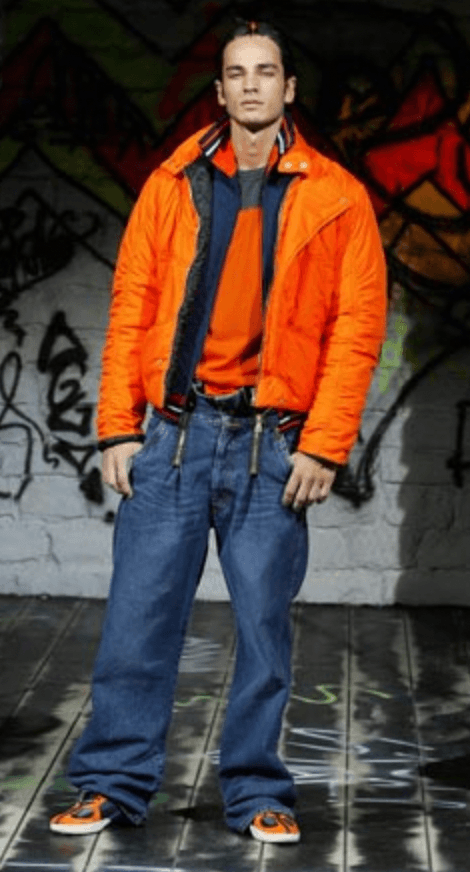 AW2003 Dolce & Gabbana Astro Orange Puffer Futuristic Jacket sqejStJ 0