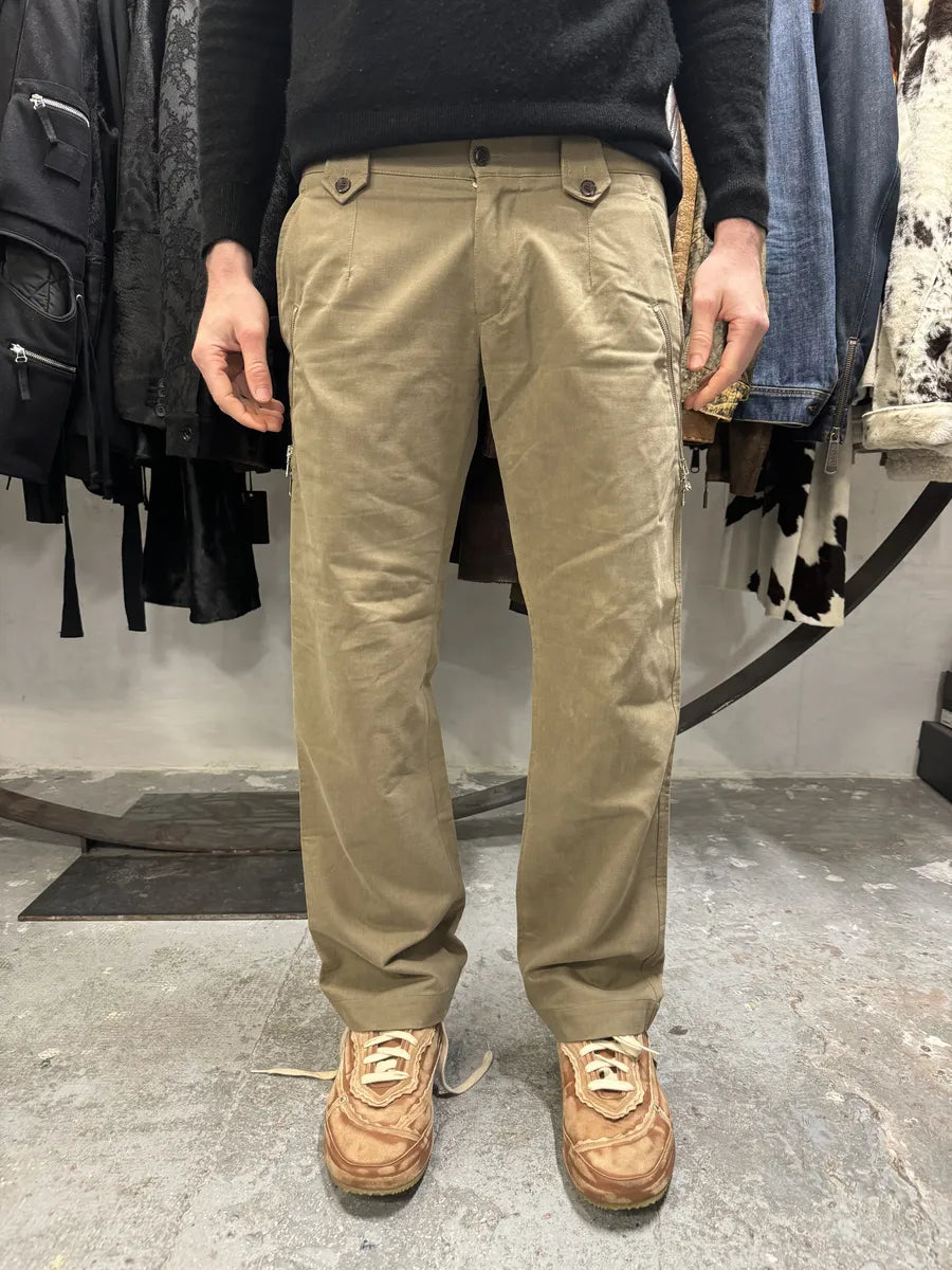 AW2003 Dolce & Gabbana Beige Anatomic Zip Relaxed Cozy Pants (M) 1