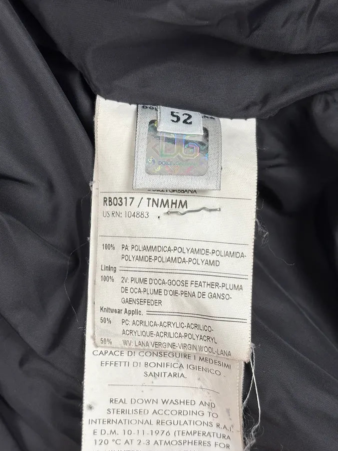 AW2003 Dolce & Gabbana Black Puffer Jacket RBovWJI 13