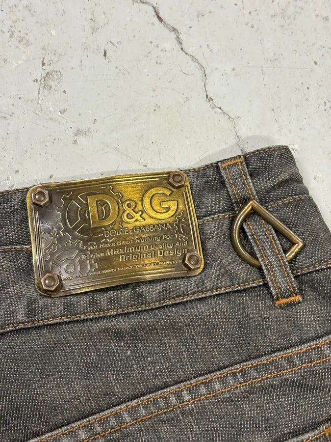 AW2003 Dolce & Gabbana Double Waisted Grey Denim Shorts ZGCWDPU 10