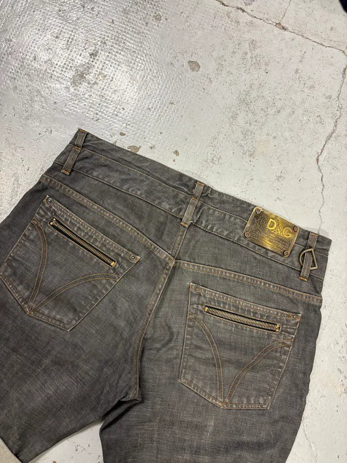 AW2003 Dolce & Gabbana Double Waisted Grey Denim Shorts ZGCWDPU 6