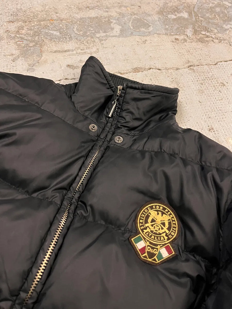 AW2003 Dolce & Gabbana Embroidered Logo Patch Black Puffer Jacket  tpnpJKk 4