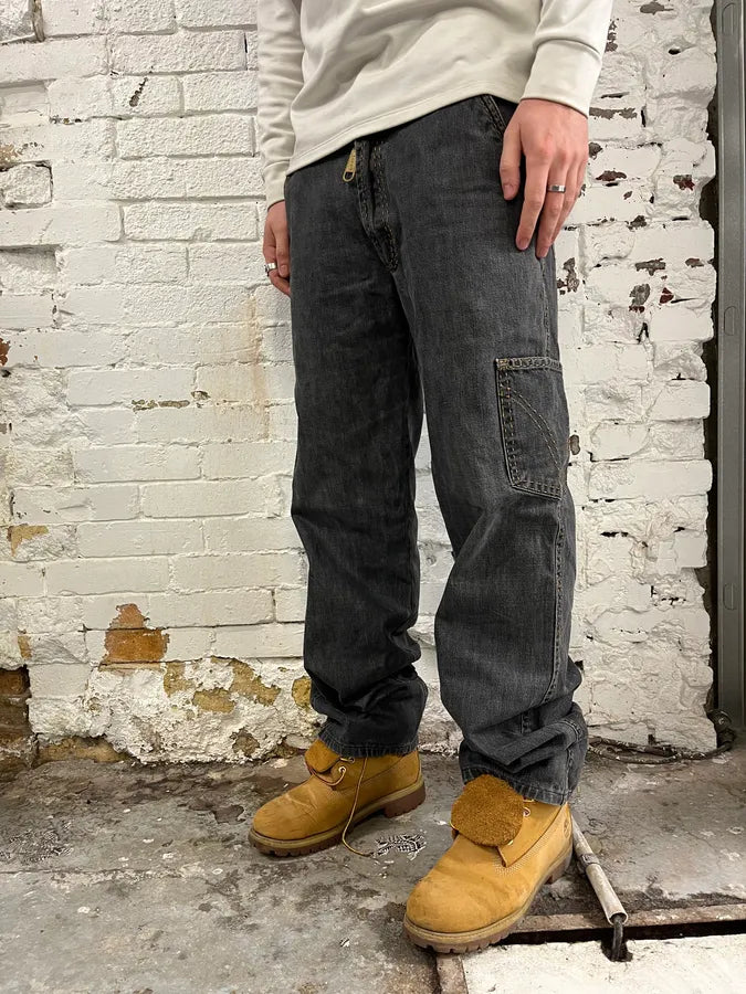 AW2003 Dolce & Gabbana Grey Raw Cargo Denim Jeans hnzfKJA 2