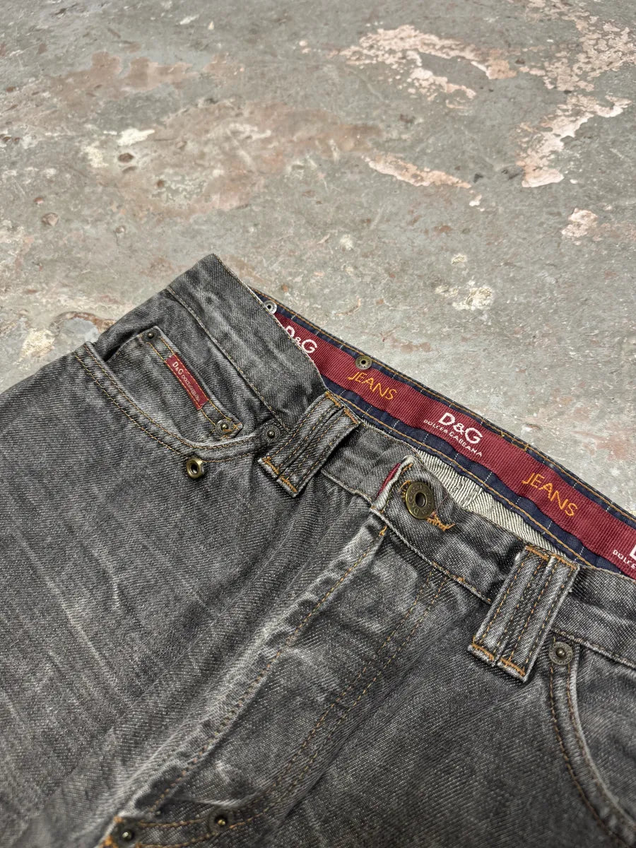 AW2003 Dolce & Gabbana Grey Raw Faded Denim Jeans (S/M) 5