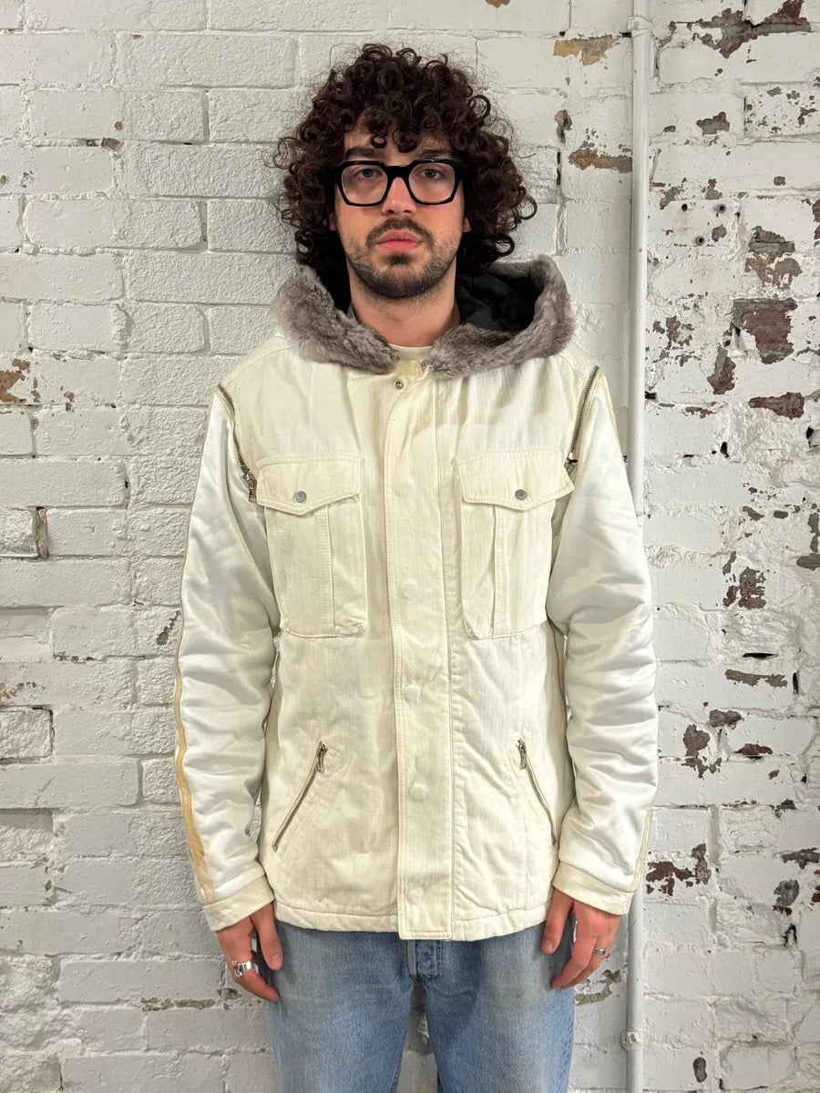 AW2003 Dolce & Gabbana Hip Hop Fur Hooded Detachable Sleeves White Jacket gvVvZfP 2