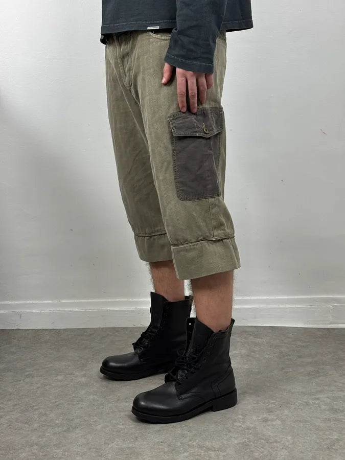 AW2003 Dolce & Gabbana Khaki Green Zip Utility Shorts XSvkXGa 1