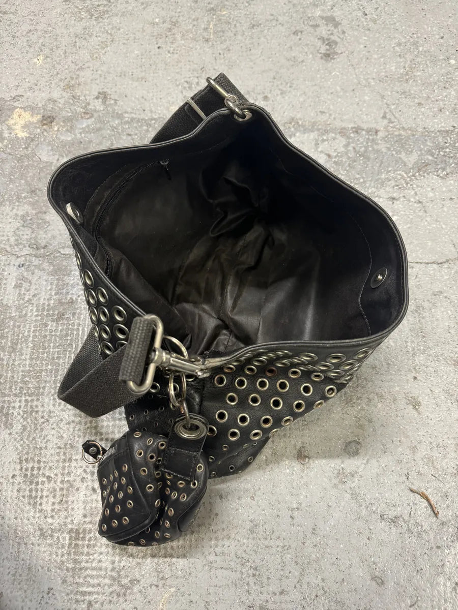AW2003 Gianfranco Ferré Black Eyled Shoulder Bag (OS) IcSRkik 7