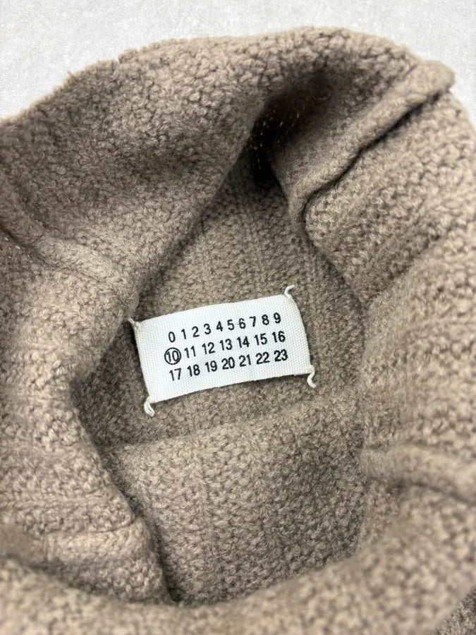 AW2003 Maison Martin Margiela Beige Oversized Wool Turtleneck NXXbFLB 8