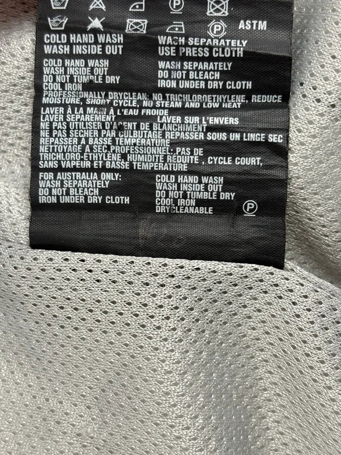 AW2003 Prada Luna Rossa Sailing America’s Cup Vest OaSGMzU 12