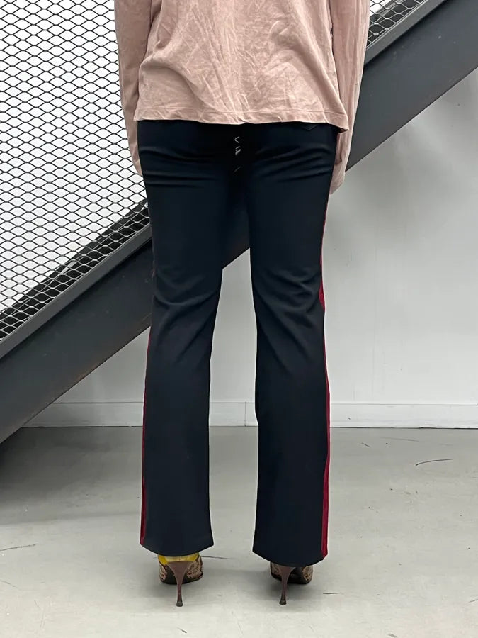 AW2003 Versace Black Velvet Burgundy Contrast Flared Pants GiEzepw 3