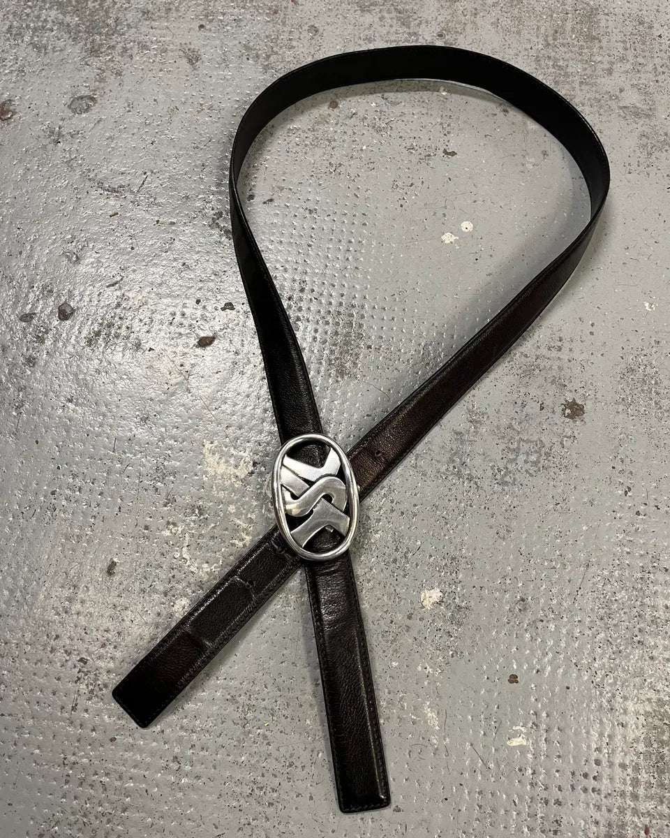 AW2003 Yves Saint Laurent Black Leather Logo Buckle Belt dirCvVd 0