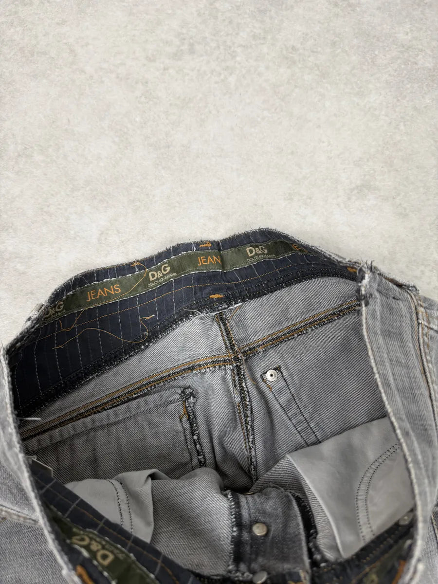 AW2004 Dolce & Gabbana Asymmetrical Grey Cargo Denim Jeans qJeJXdz 11