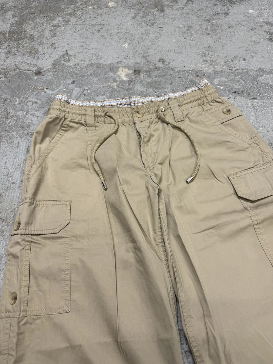 AW2004 Dolce & Gabbana Beige Parachute Cargo Shorts (M) IDBMyyi 7