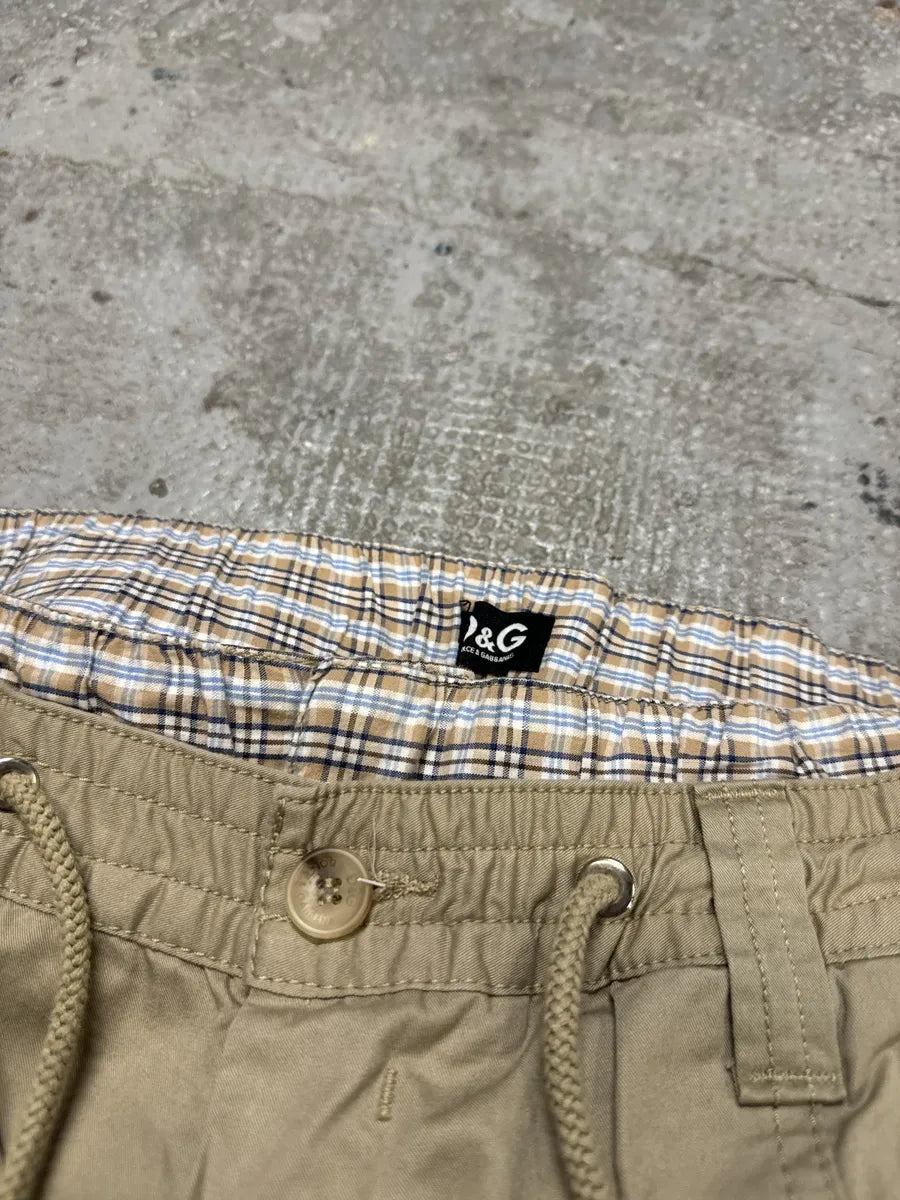 AW2004 Dolce & Gabbana Beige Parachute Cargo Shorts (M) IDBMyyi 9