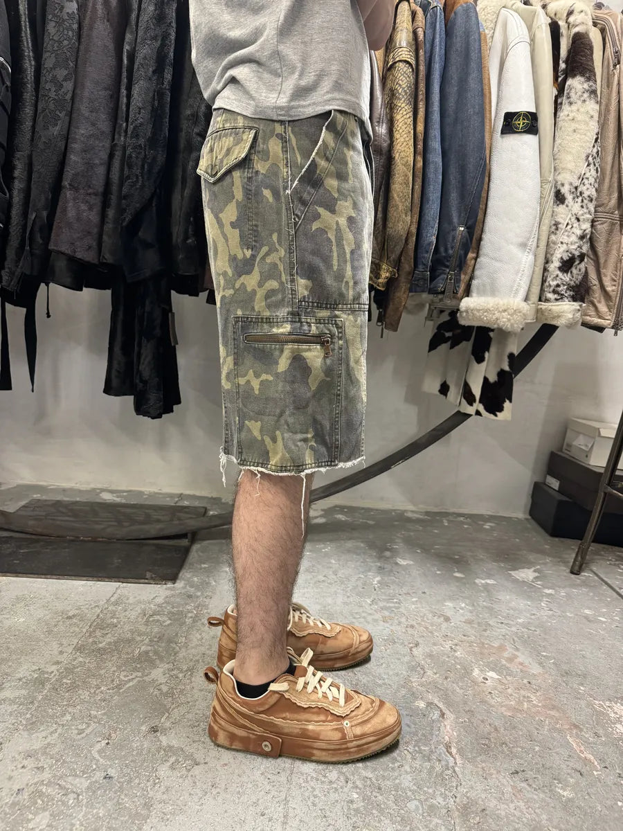 AW2004 Dolce & Gabbana Cargo Artisnal Camo Shorts (S) 1