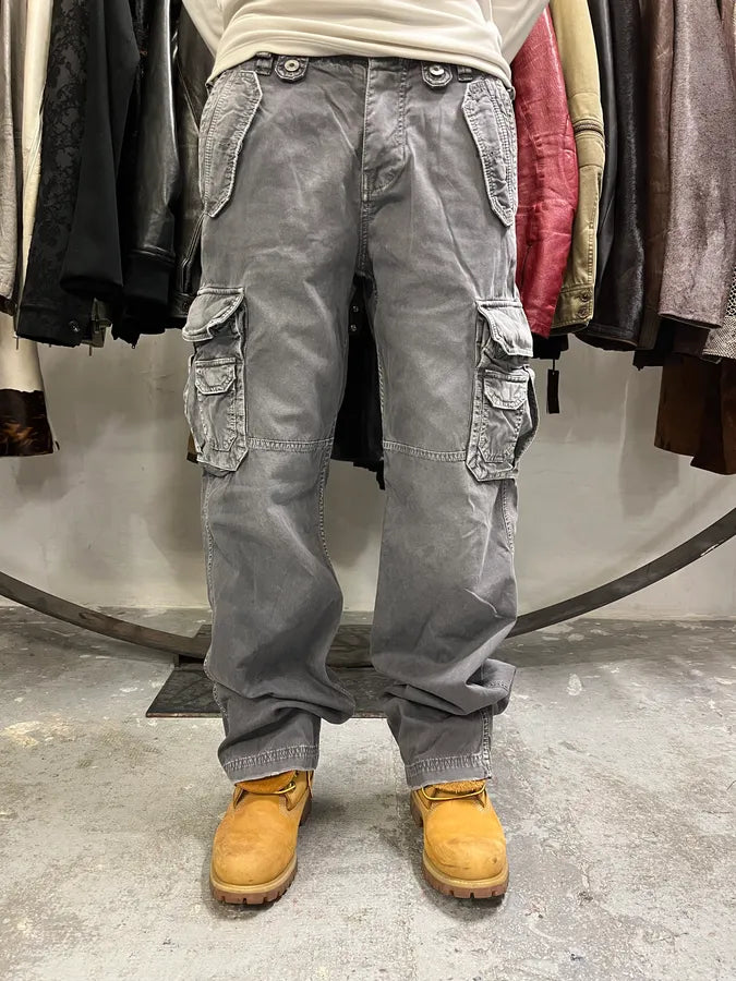 AW2004 Dolce & Gabbana Grey Multi Pockets Cargo Pants (M) 0
