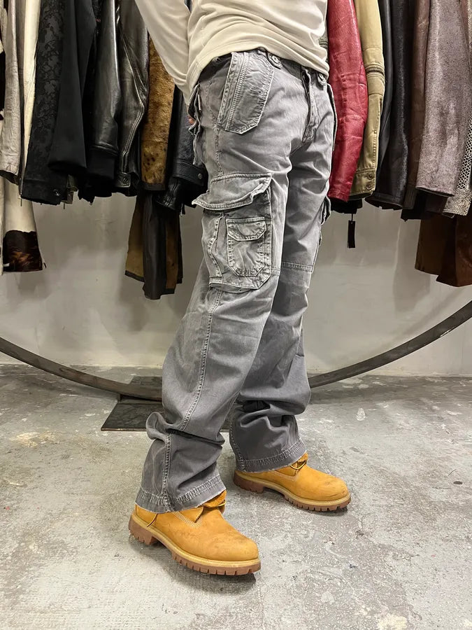 AW2004 Dolce & Gabbana Grey Multi Pockets Cargo Pants (M) 3