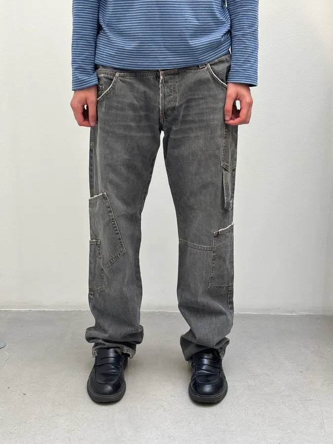 AW2004 Dolce & Gabbana Multi Pockets Asymmetrical Cargo Jeans kNnDrKl 1