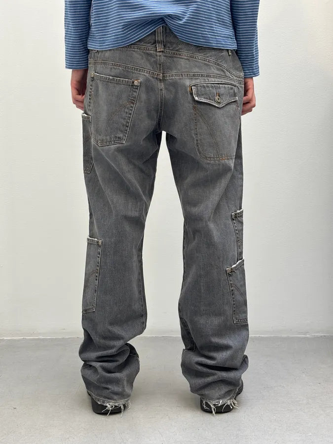AW2004 Dolce & Gabbana Multi Pockets Asymmetrical Cargo Jeans kNnDrKl 3