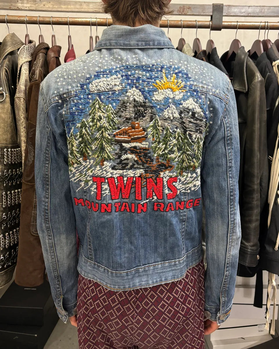 AW2004 Dsquared2 Twin Moutain Range Denim Jacket tevRdTh 2