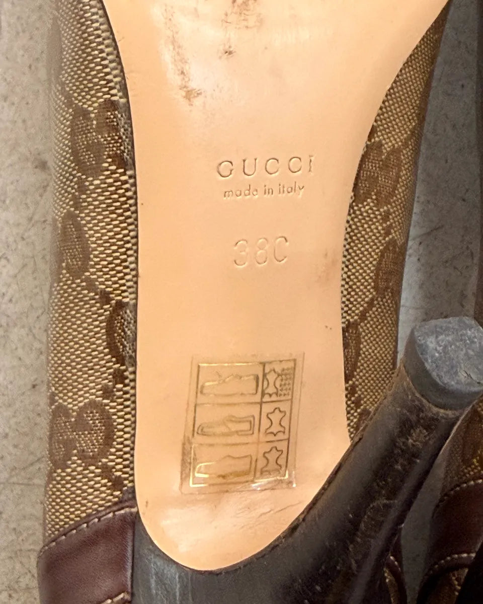 AW2004 Gucci Brown Leather Monogram Bow Heels by Tom Ford fENCYcf 11