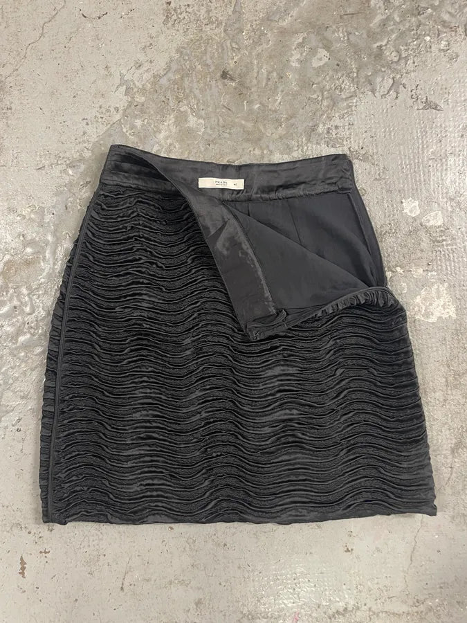 AW2004 Prada Black Plissed Quilted Skirt (S) gmoRiZq 1