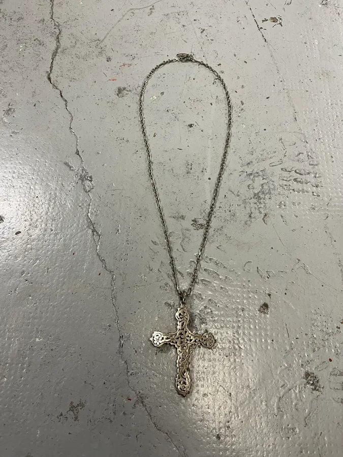 AW2004 Roberto Cavalli Silver Metal Floral Cross Pendant Necklace ZPbiJob 7