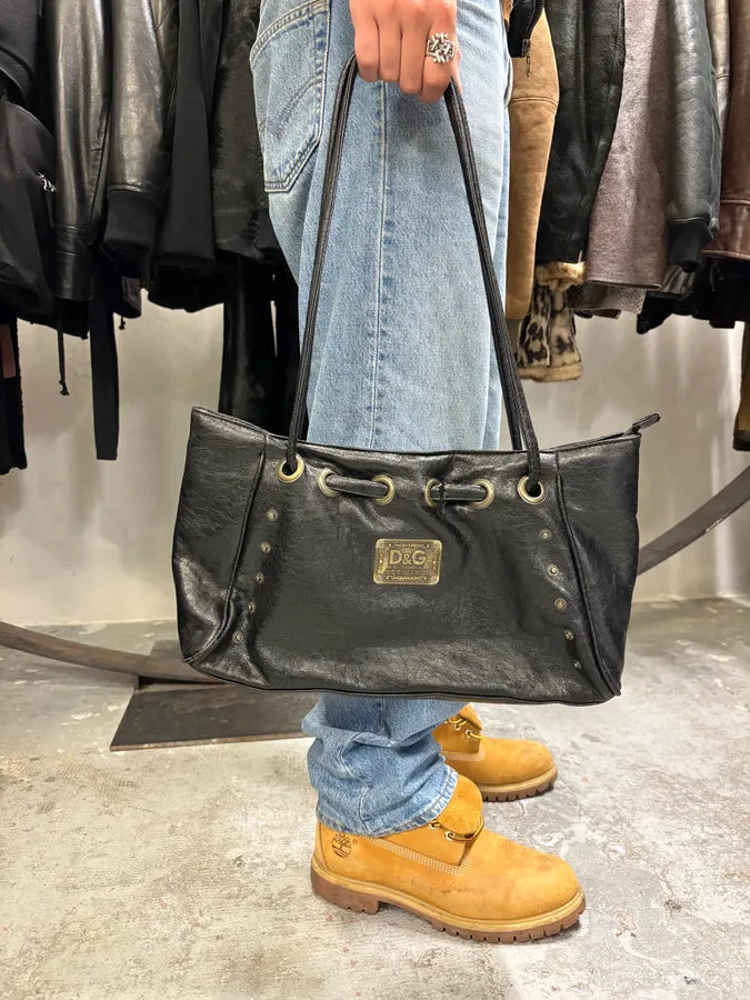 AW2005 Dolce & Gabbana Black Leather Handle Bag (OS) IlqhGvl 1