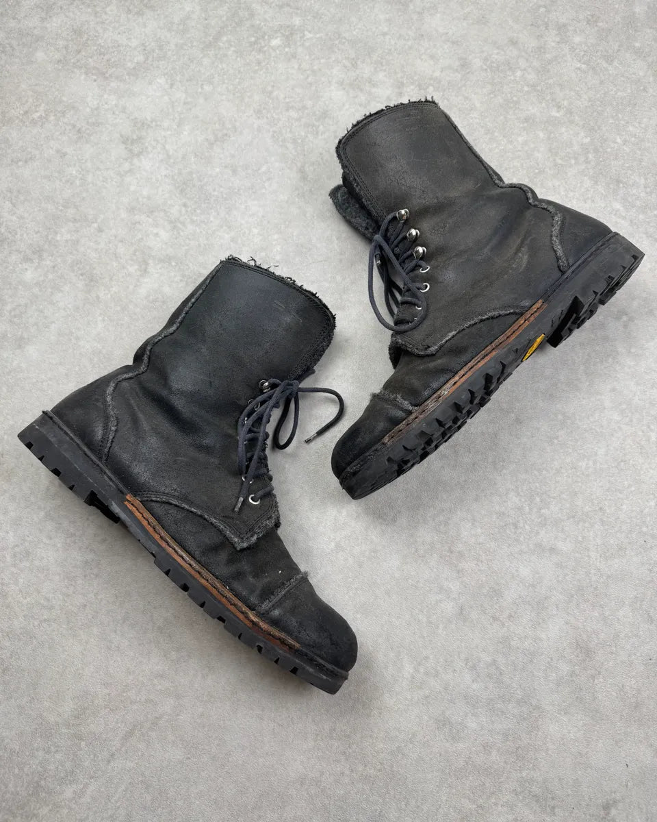AW2006 Dolce & Gabbana Grey Suede Wool-Lined Vibram Boots WVSezWz 1