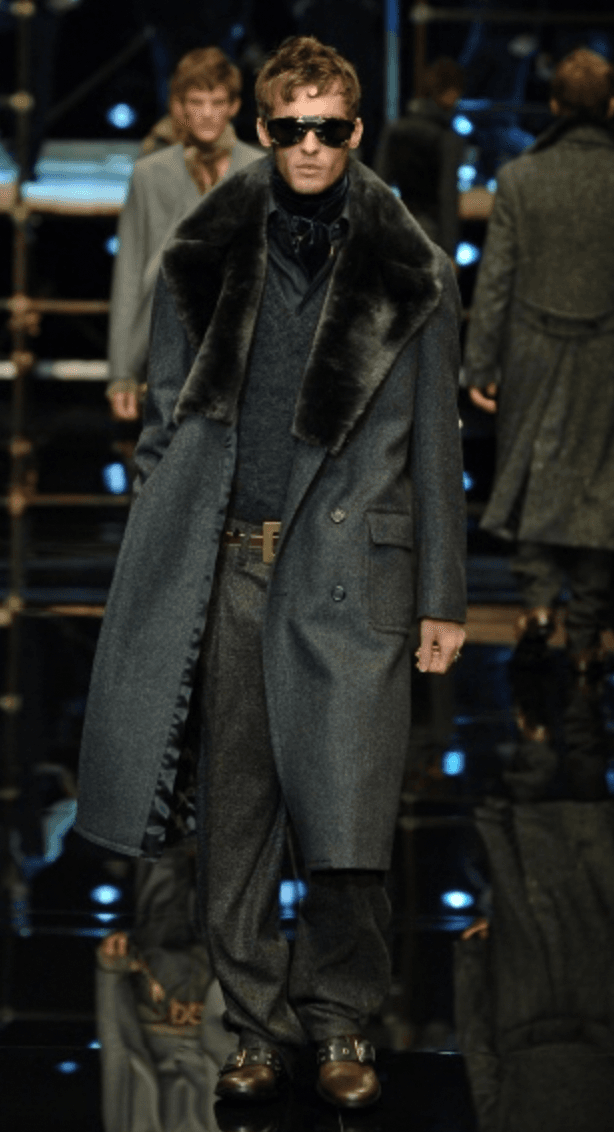 AW2006 Dolce & Gabbana Grey Wool Premium Fur Collar Royal Coat IavTiki 1