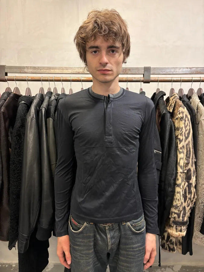 AW2006 Dolce & Gabbana Navy Henley Longsleeves (XS/S) WYyozNs 1