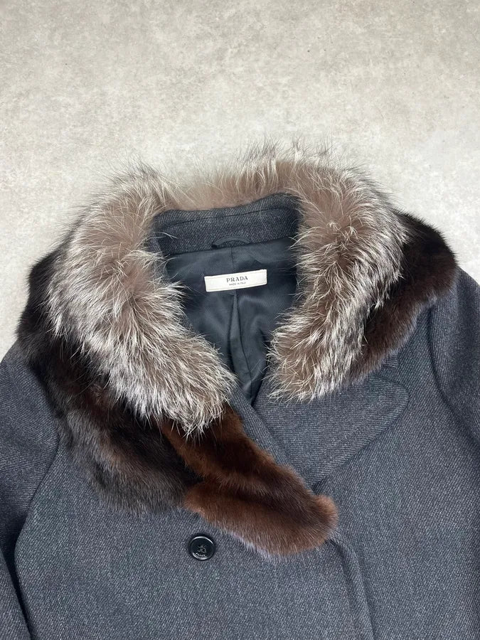 AW2006 Prada Grey Wool Fur Collar Coat  KqriOuj 5