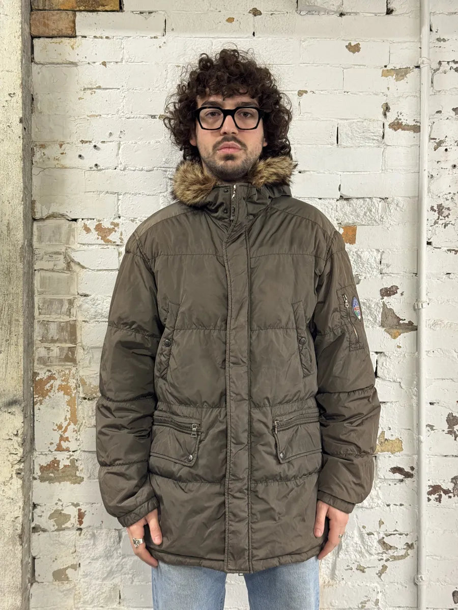 AW2006 Prada Khaki Green Fur Hooded Puffer Jacket ytfyvJI 3