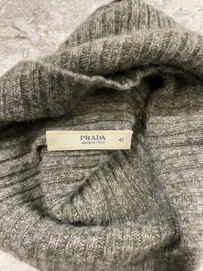 AW2006 Prada Wool Grey Beannie (OS) 3
