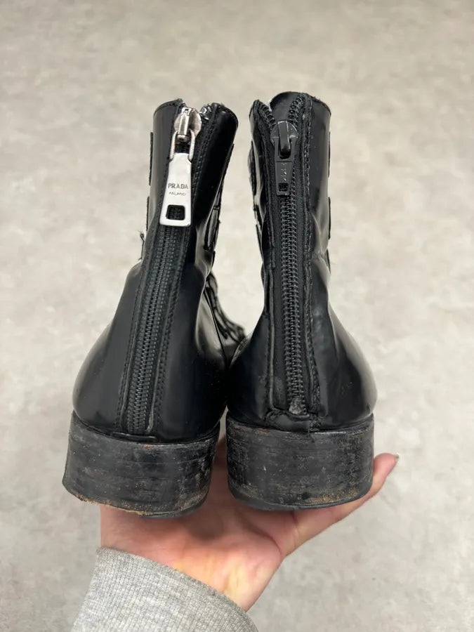 AW2007 Prada Black Leather Chelsea Crocodile Embossed Boots qBlNaCa 7