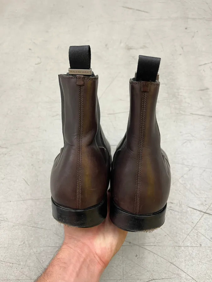 AW2008 Balenciaga Brown Minimalist Leather Boots BhVOLUR 4
