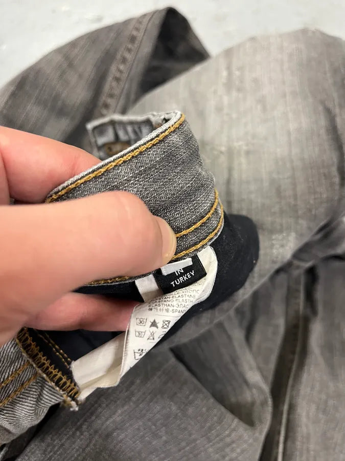 AW2008 Dolce & Gabbana Grey Faded Distressed Denim Jeans NaJTYNZ 12