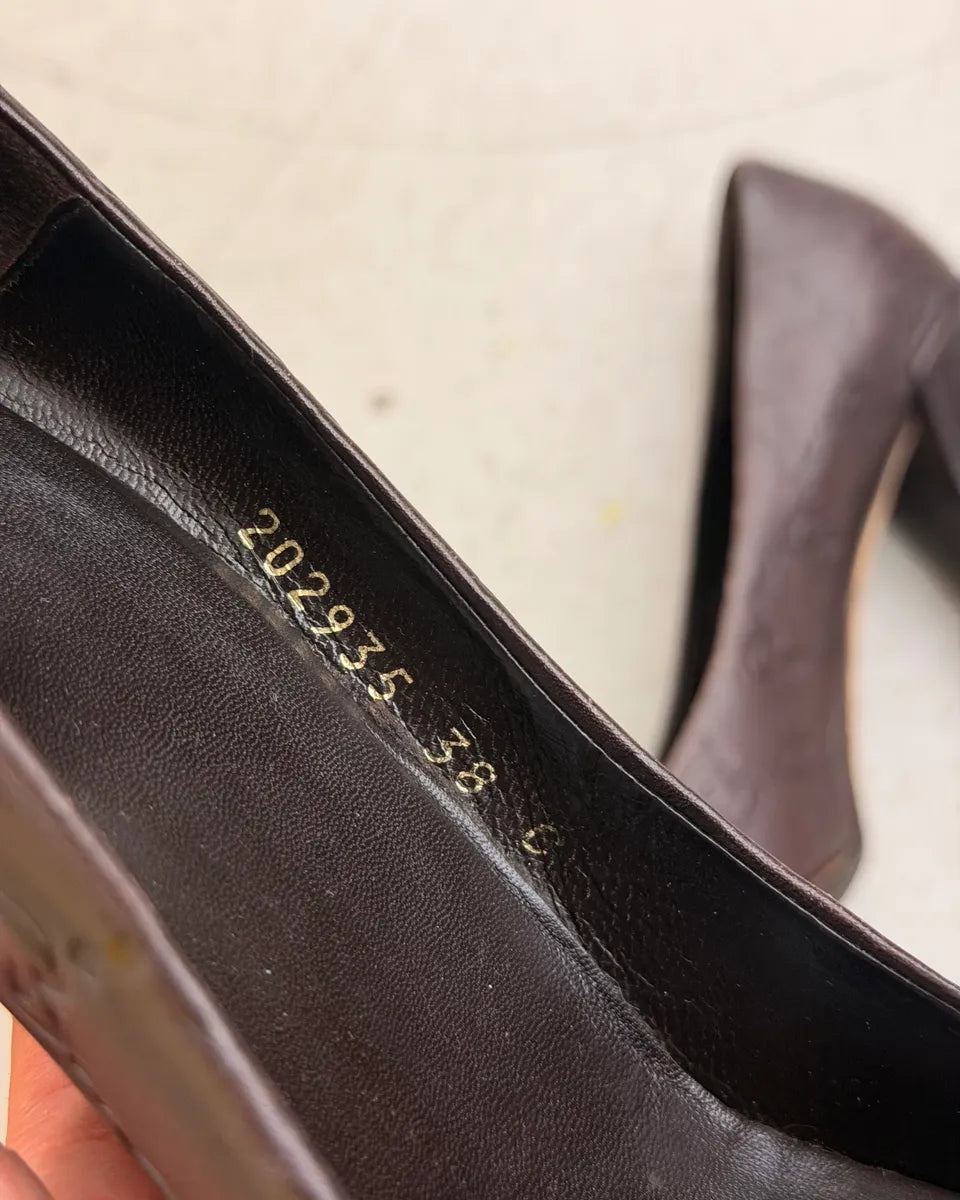AW2008 Gucci Brown Leather Medallion Heels by Frida Giannini DHcuSSR 6