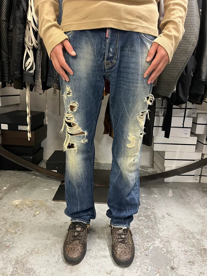 AW2010 Dsquared2 Blue Faded Distressed Denim Jeans fVJwvUb 1