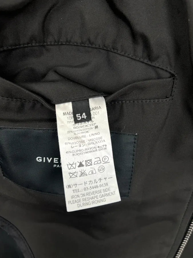 AW2010 Givenchy Black Nylon Multi-Pocket Jacket by Riccardo Tisci RjcqOzj 10