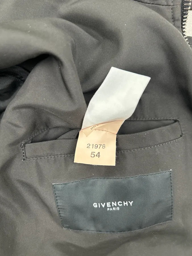 AW2010 Givenchy Black Nylon Multi-Pocket Jacket by Riccardo Tisci RjcqOzj 11