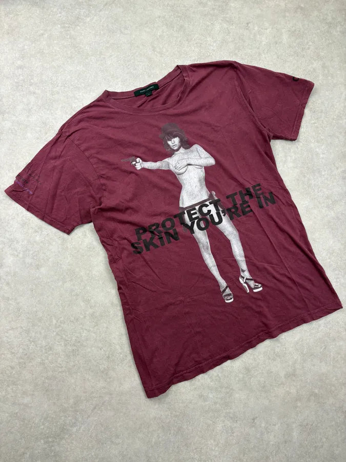 AW2010 Marc Jacobs Burgundy Protect Your Skin Woman Naked T-Shirt ZGrPwtX 3